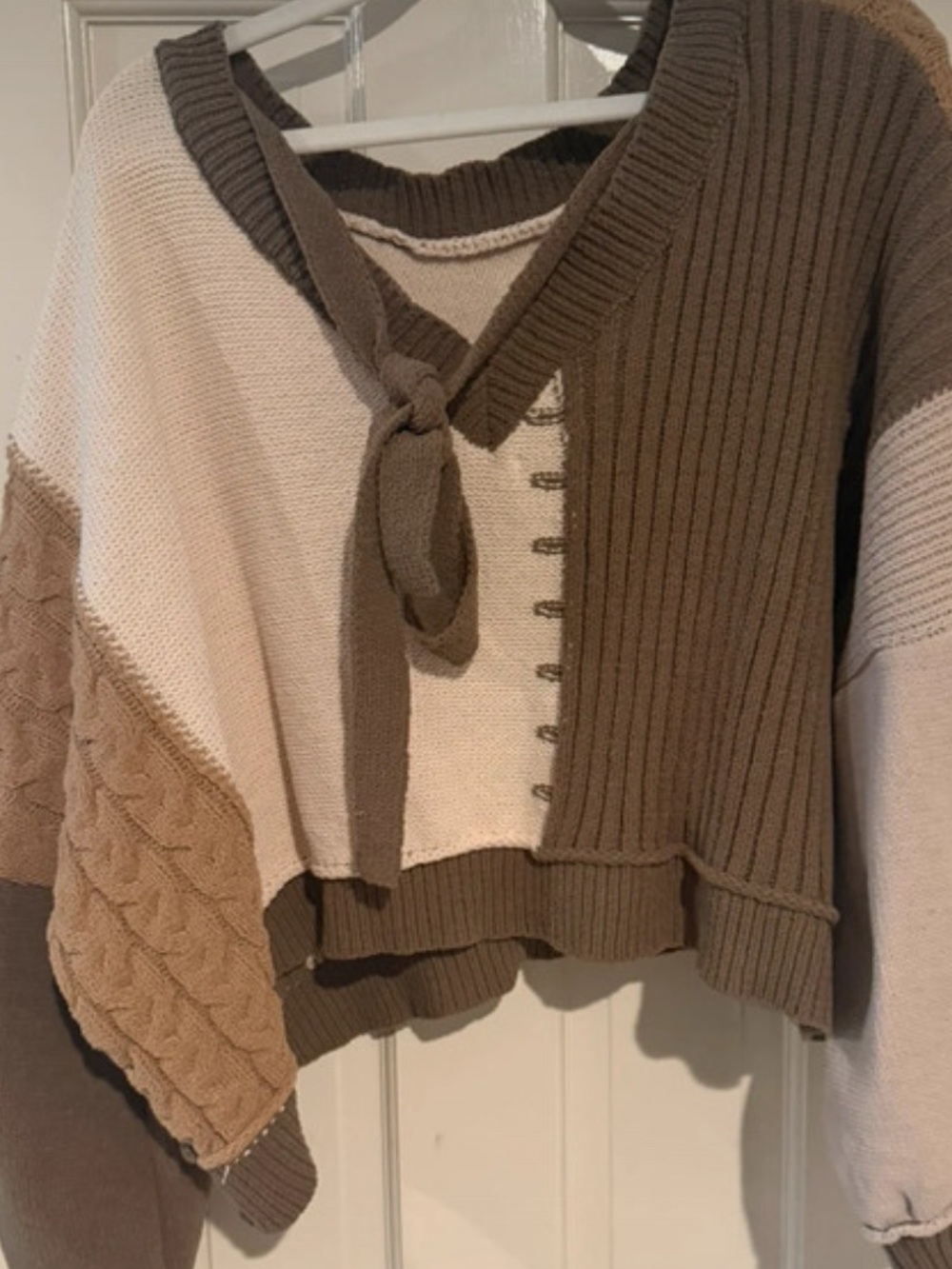 POL Patchwork Colorblock Cable-Knit Tie-Back Sweater - Picture 4 of 4